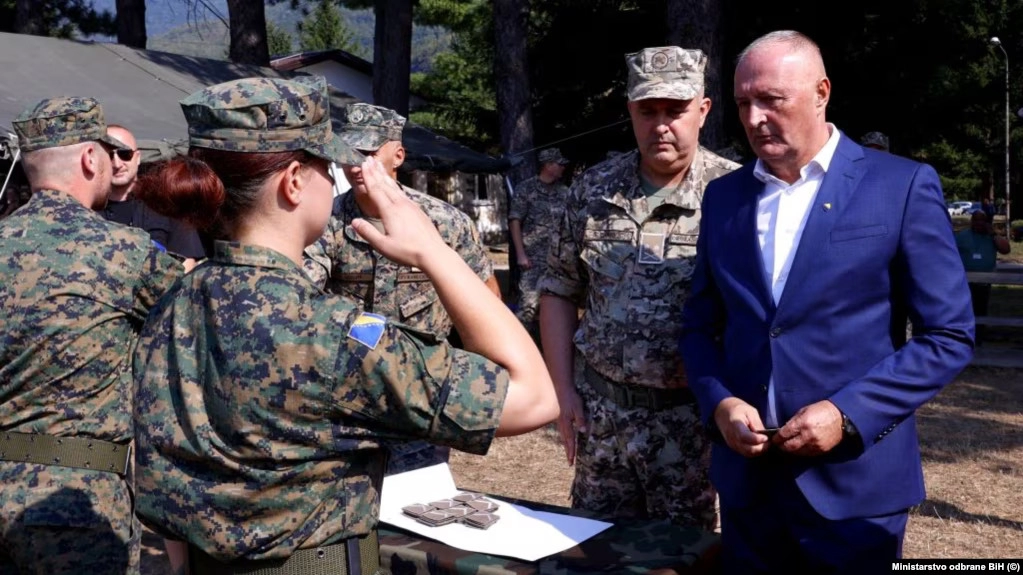 BiH formira rezervnu vojsku nakon planova o mobilizaciji u Srbiji i Hrvatskoj